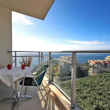 Lugar Do Mar ,wonderful Sea View דירה פונשל